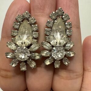 Vintage Gustave Sherman Flower Marquise Crystal Rhinestone Screw Back Earrings